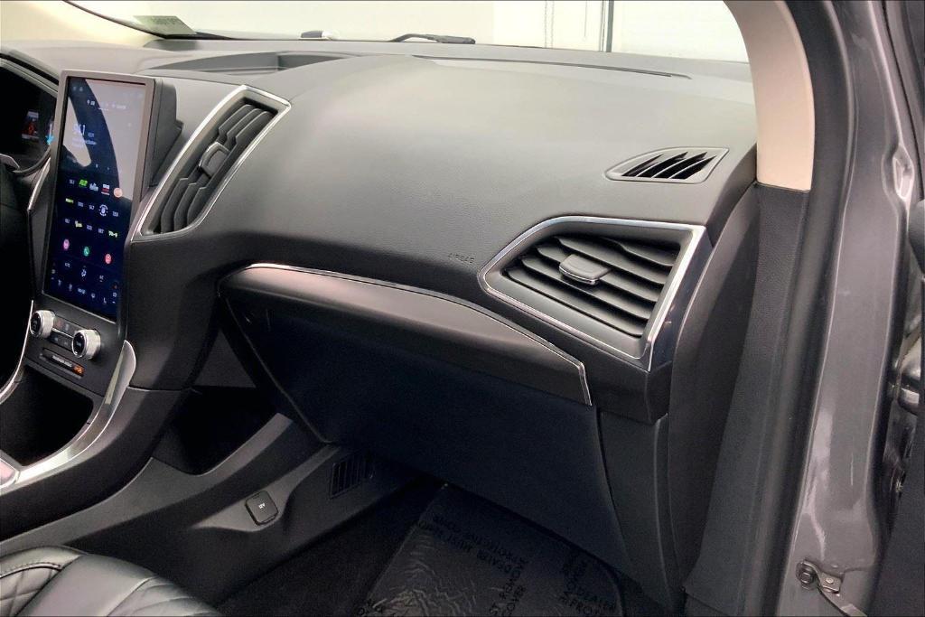used 2024 Ford Edge car, priced at $30,995