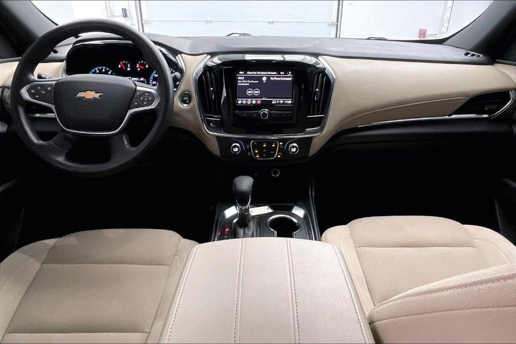 used 2023 Chevrolet Traverse car, priced at $27,632