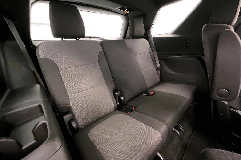 used 2022 Chevrolet Traverse car, priced at $32,995