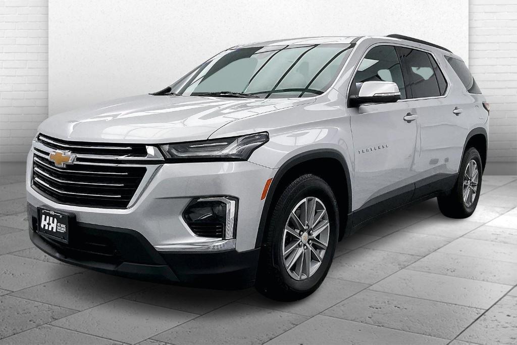used 2022 Chevrolet Traverse car, priced at $32,995