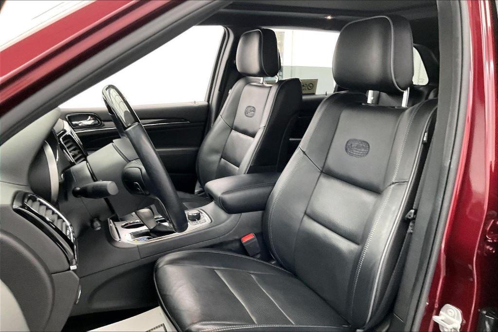 used 2020 Jeep Grand Cherokee car, priced at $29,289