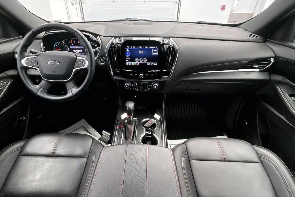used 2023 Chevrolet Traverse car, priced at $35,498