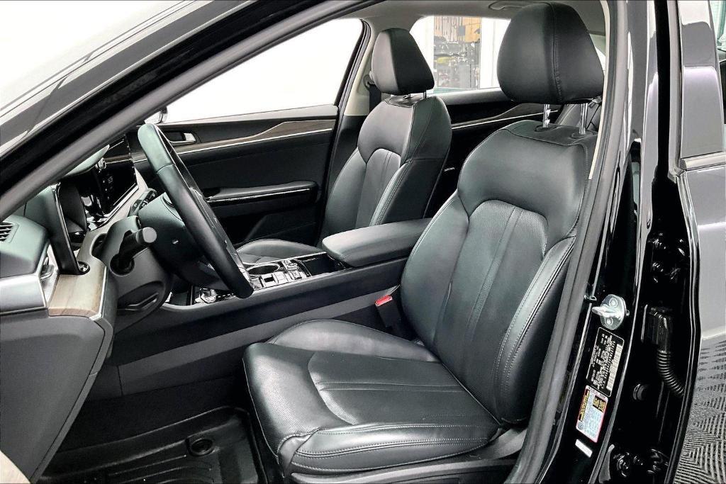 used 2024 Kia K5 car, priced at $29,000