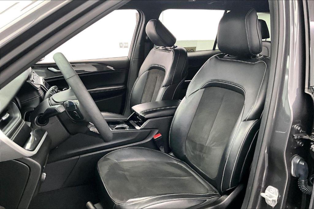 used 2023 Jeep Grand Cherokee L car, priced at $32,890