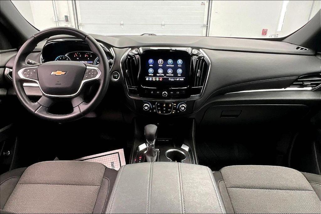 used 2023 Chevrolet Traverse car, priced at $34,000
