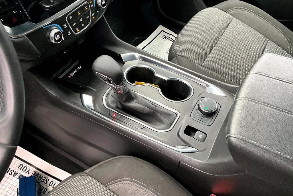 used 2023 Chevrolet Traverse car, priced at $34,000