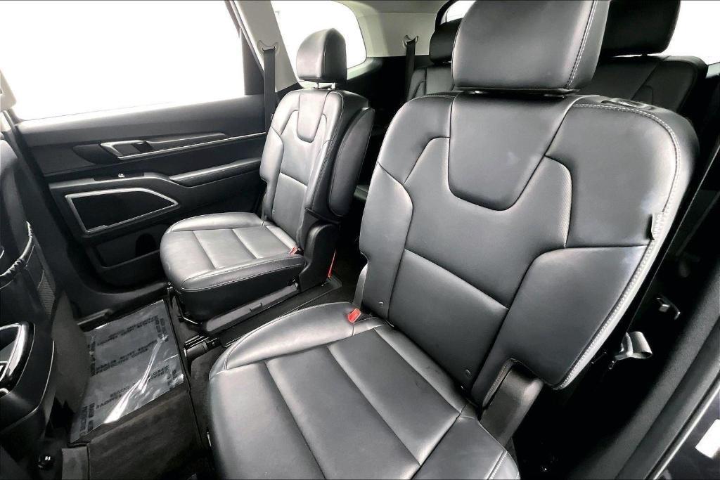 used 2025 Kia Telluride car, priced at $36,500