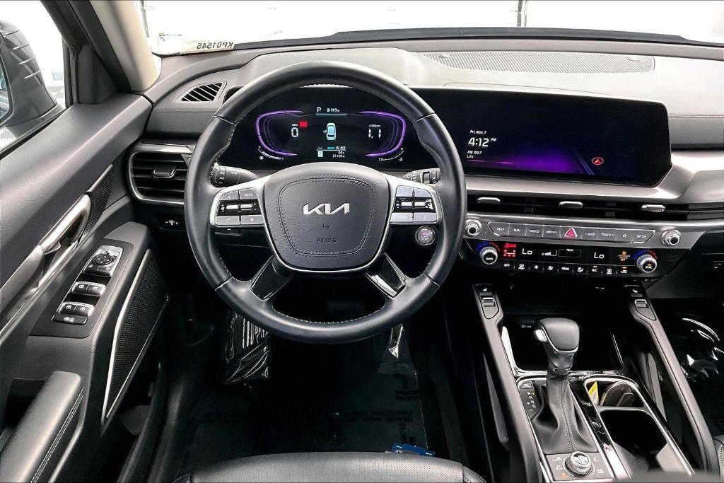used 2025 Kia Telluride car, priced at $36,500
