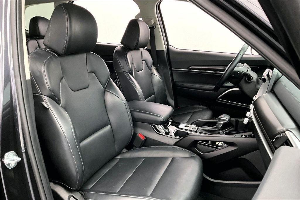 used 2025 Kia Telluride car, priced at $36,500