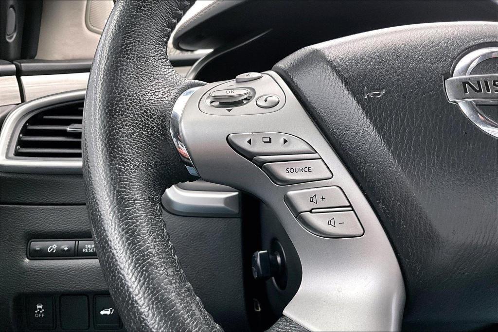 used 2015 Nissan Murano car, priced at $9,000
