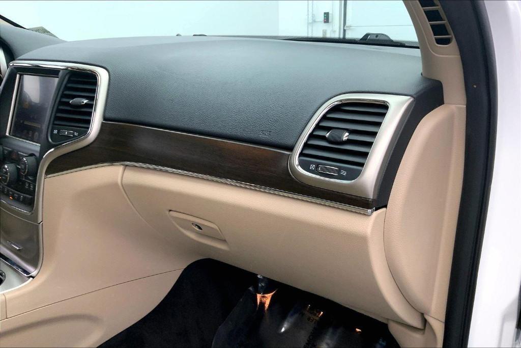 used 2016 Jeep Grand Cherokee car, priced at $14,992