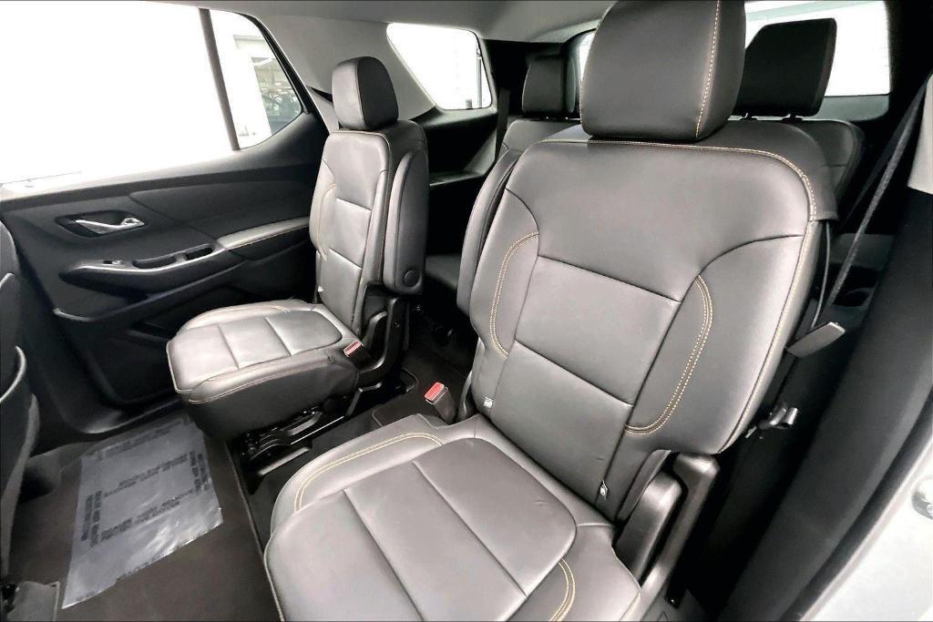 used 2021 Chevrolet Traverse car, priced at $24,000
