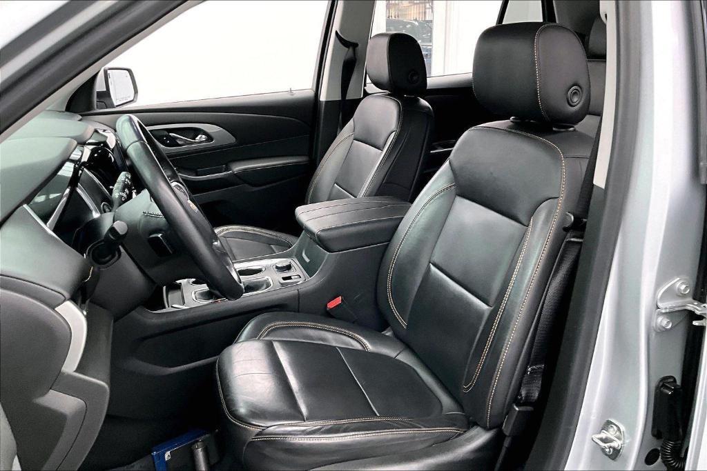 used 2021 Chevrolet Traverse car, priced at $24,000