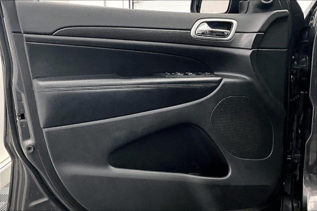 used 2018 Jeep Grand Cherokee car, priced at $17,500