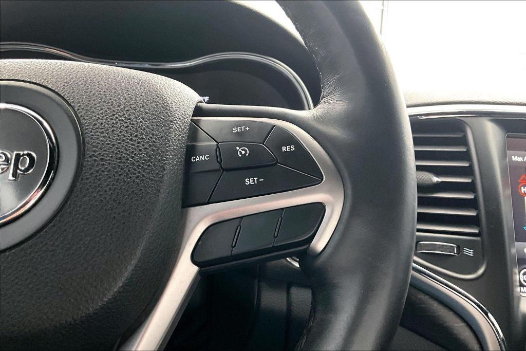 used 2018 Jeep Grand Cherokee car, priced at $17,500