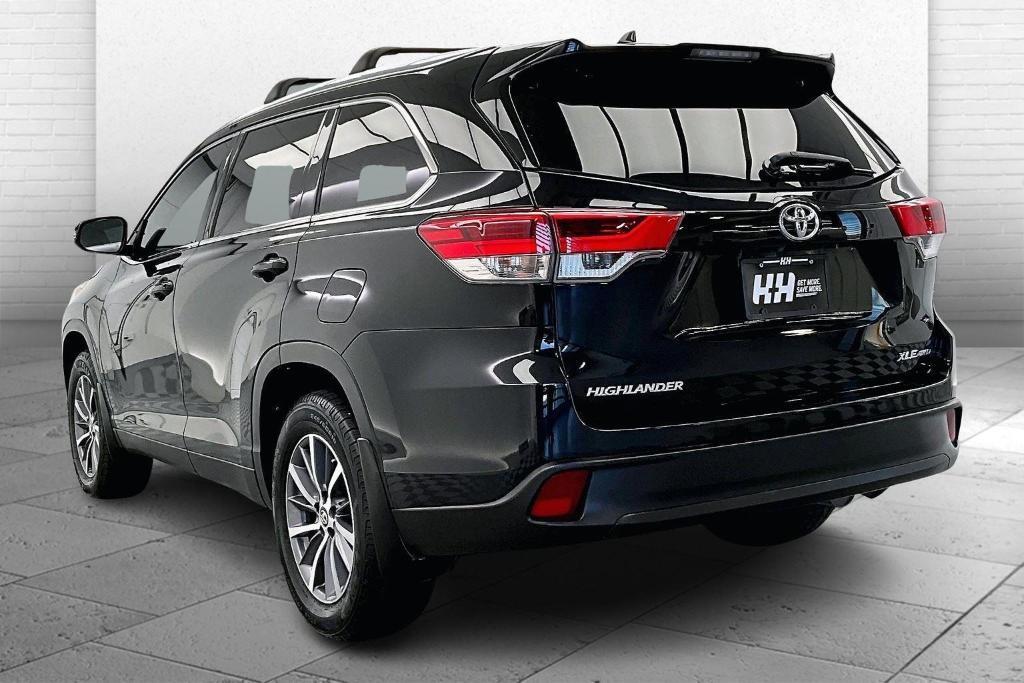 used 2019 Toyota Highlander car, priced at $18,985