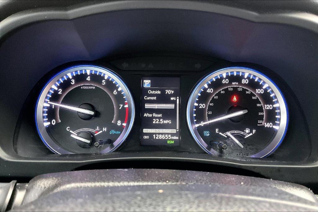 used 2019 Toyota Highlander car, priced at $18,985