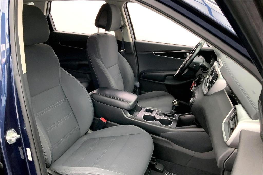 used 2016 Kia Sorento car, priced at $10,980