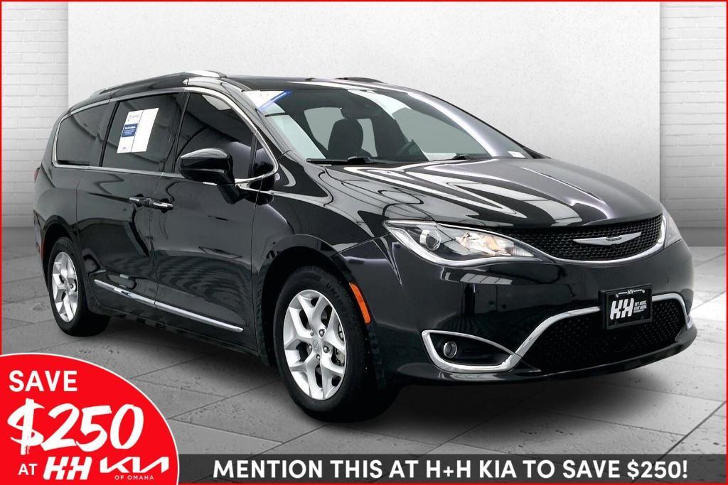 used 2020 Chrysler Pacifica car, priced at $25,000