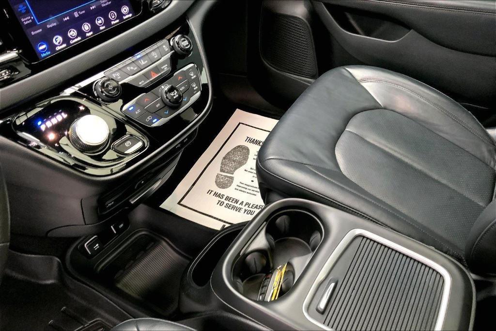 used 2020 Chrysler Pacifica car, priced at $25,000