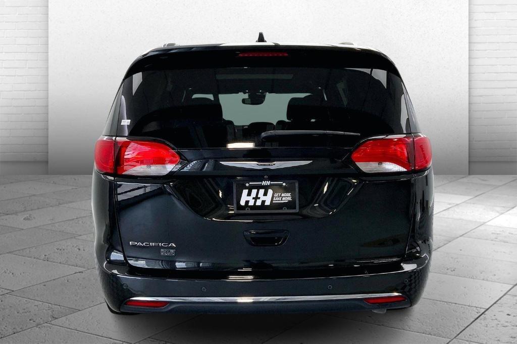 used 2020 Chrysler Pacifica car, priced at $25,000