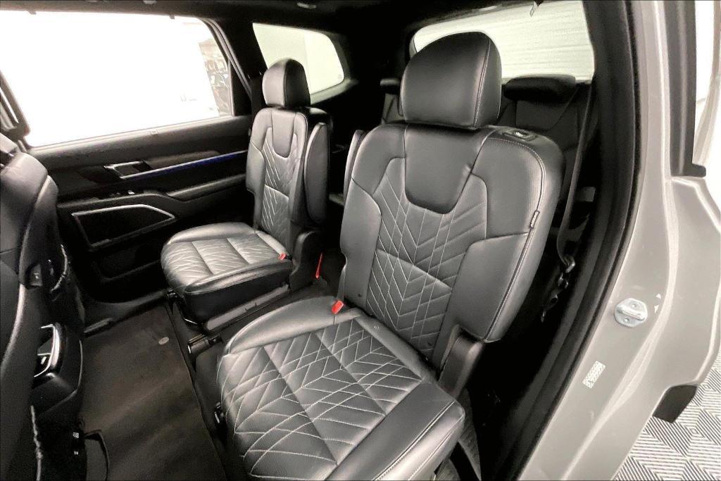 used 2024 Kia Telluride car, priced at $44,500