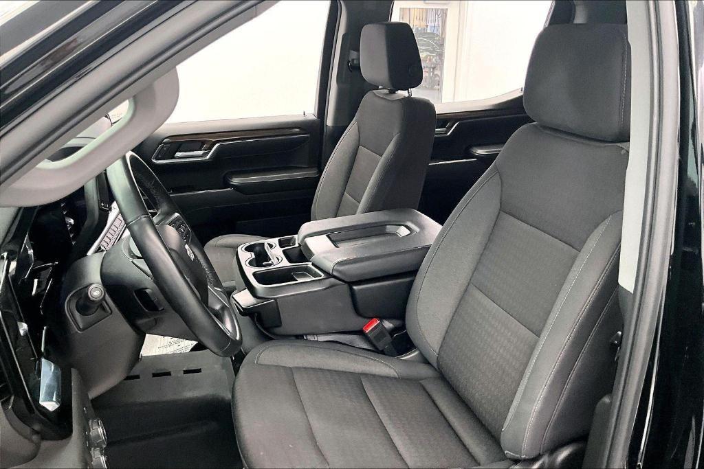 used 2024 Chevrolet Silverado 1500 car, priced at $45,990