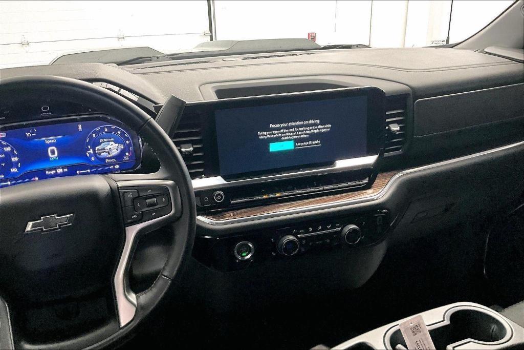 used 2024 Chevrolet Silverado 1500 car, priced at $45,990