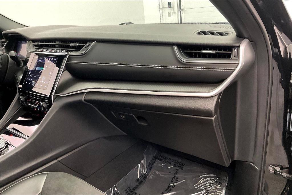 used 2024 Jeep Grand Cherokee L car, priced at $36,500