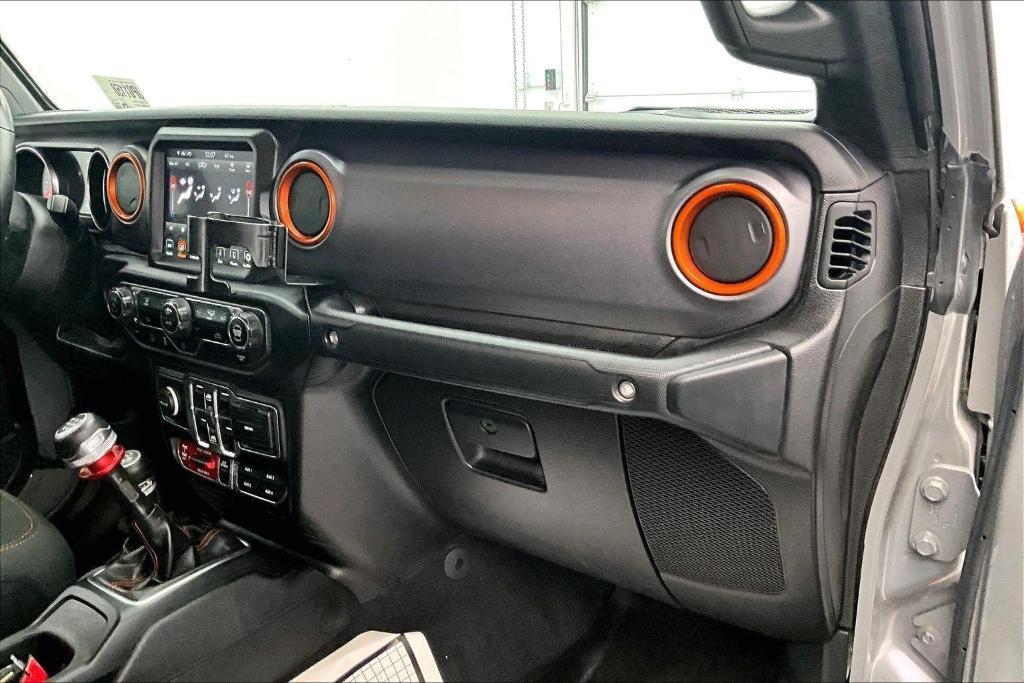 used 2021 Jeep Gladiator car, priced at $36,400