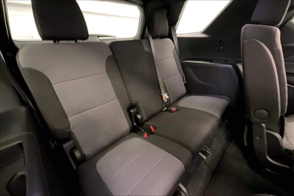 used 2022 Chevrolet Traverse car, priced at $31,995