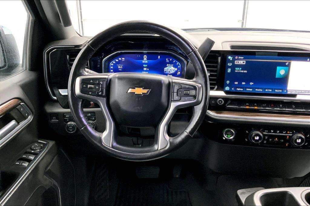used 2022 Chevrolet Silverado 1500 car, priced at $30,995