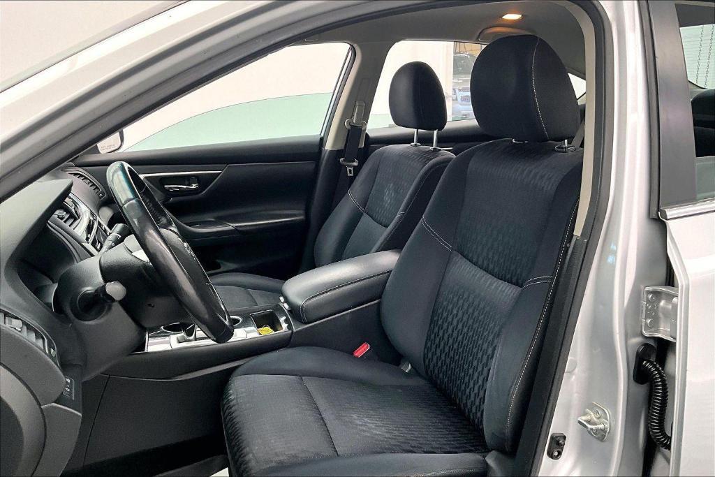 used 2018 Nissan Altima car, priced at $10,000