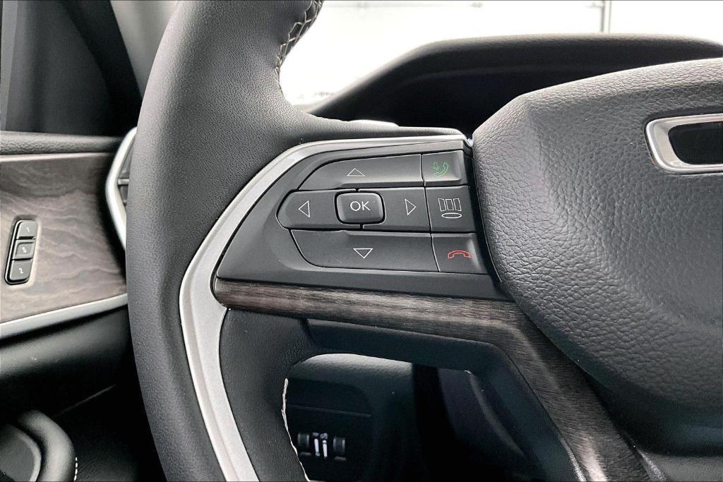 used 2024 Jeep Grand Cherokee L car, priced at $39,495