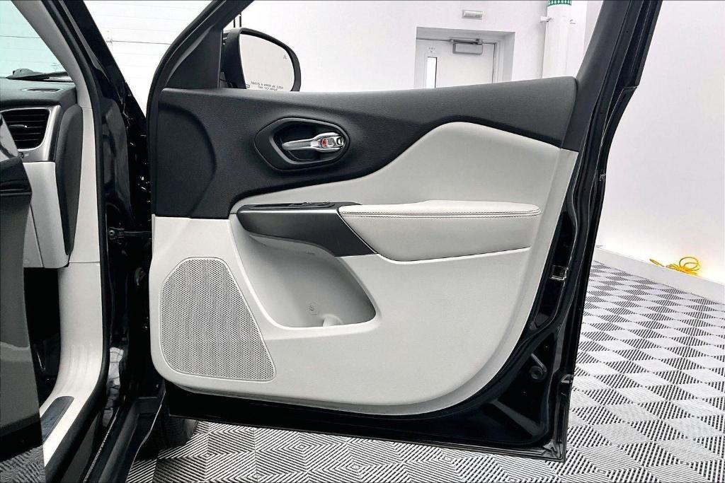 used 2020 Jeep Cherokee car, priced at $20,000