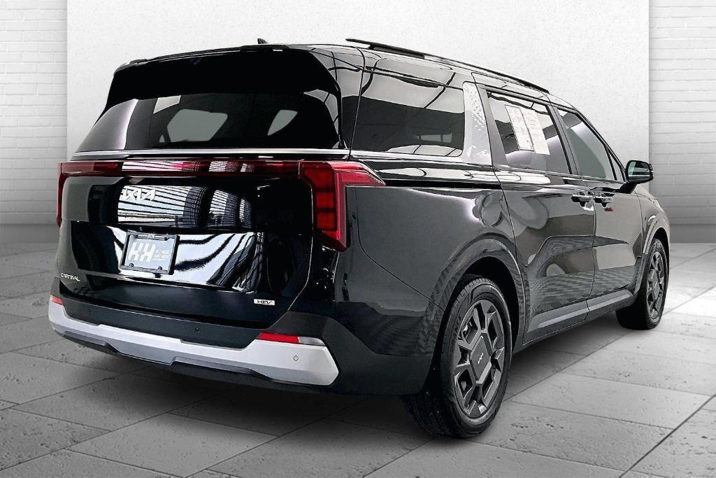 used 2025 Kia Carnival Hybrid car, priced at $39,500