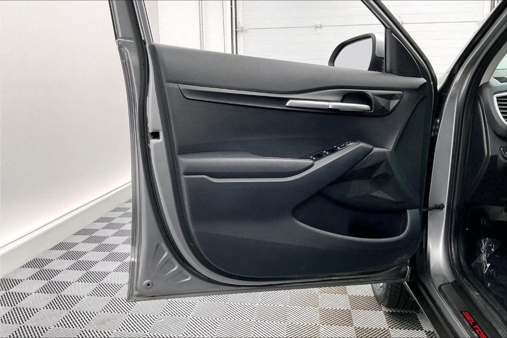 used 2023 Kia Seltos car, priced at $23,000