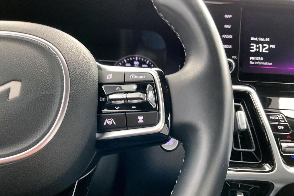 used 2022 Kia Sorento car, priced at $32,000