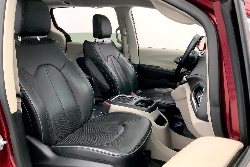 used 2018 Chrysler Pacifica car, priced at $23,998