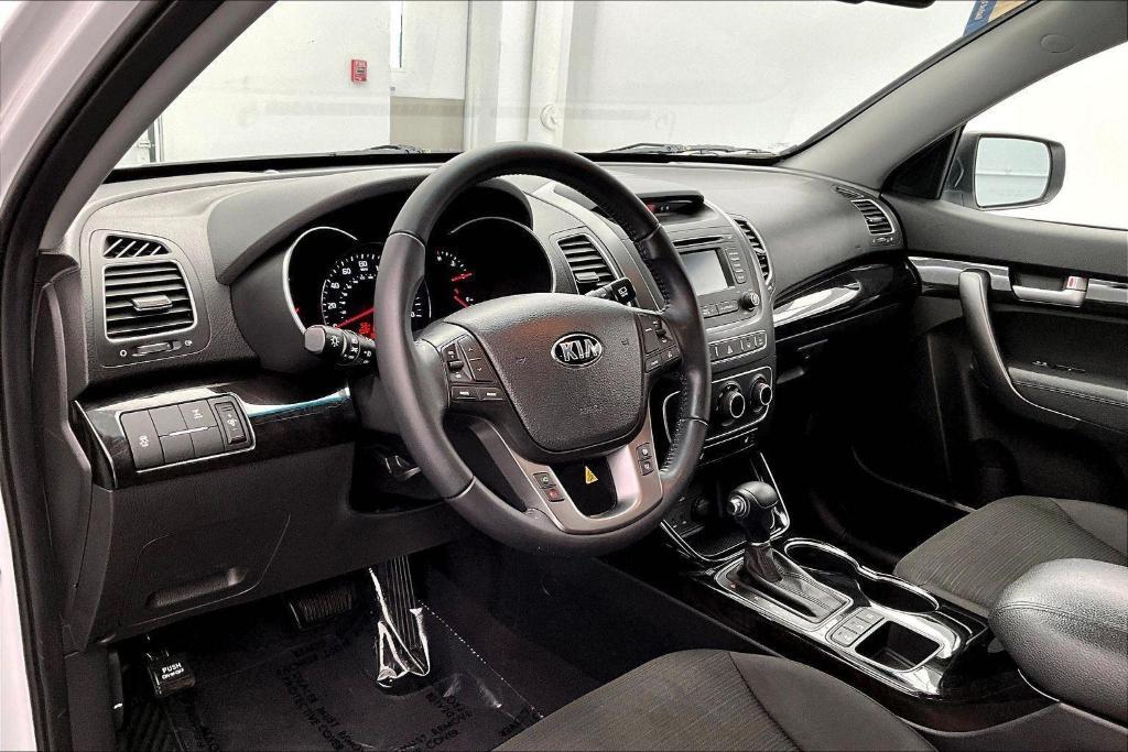used 2015 Kia Sorento car, priced at $12,500