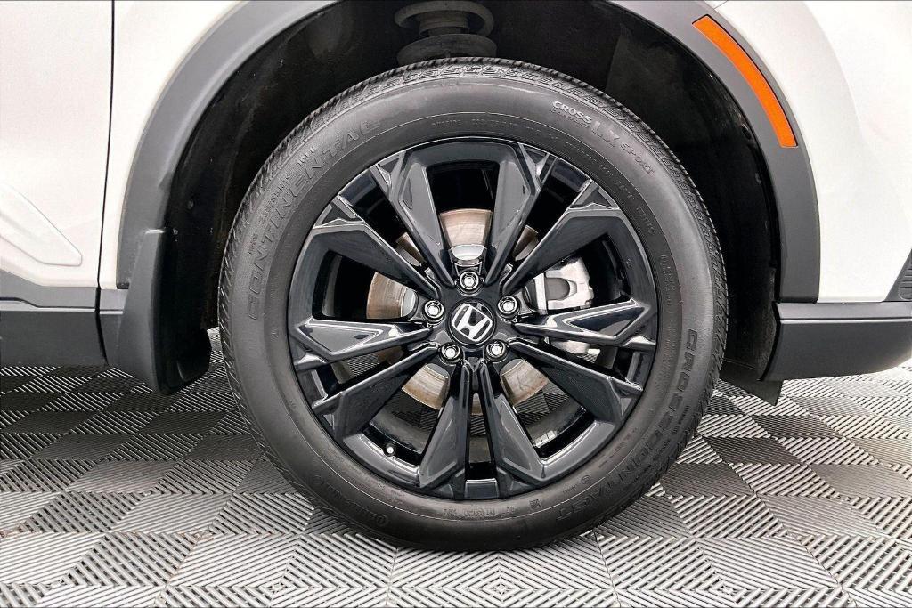 used 2024 Honda CR-V Hybrid car, priced at $36,500