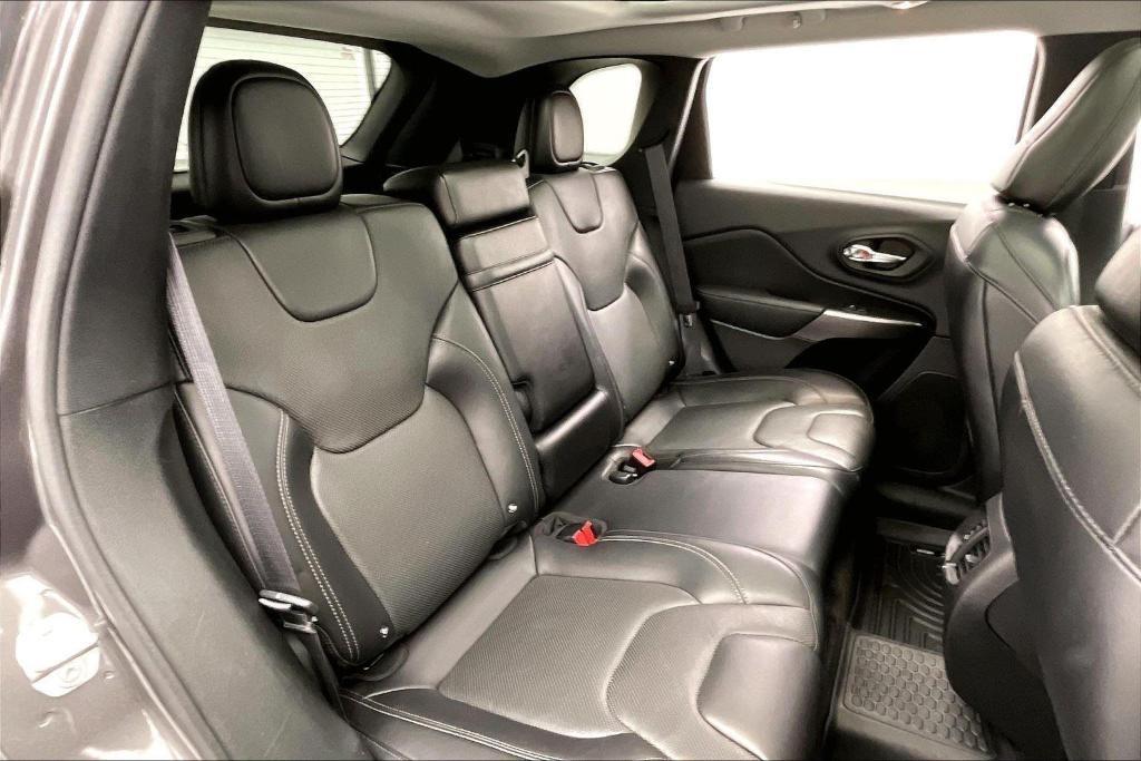 used 2019 Jeep Cherokee car, priced at $17,918