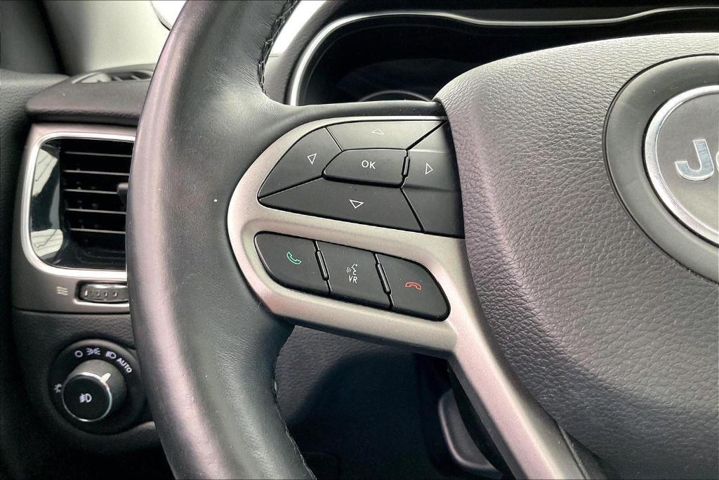 used 2019 Jeep Cherokee car, priced at $17,918