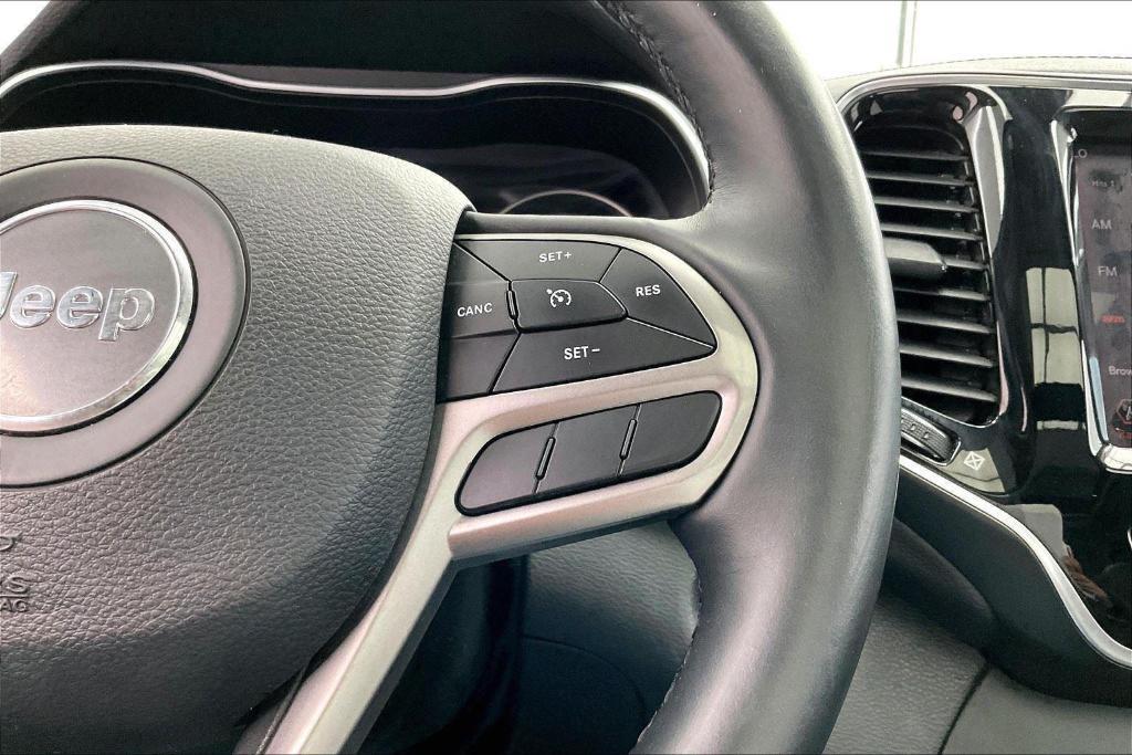 used 2019 Jeep Cherokee car, priced at $17,918