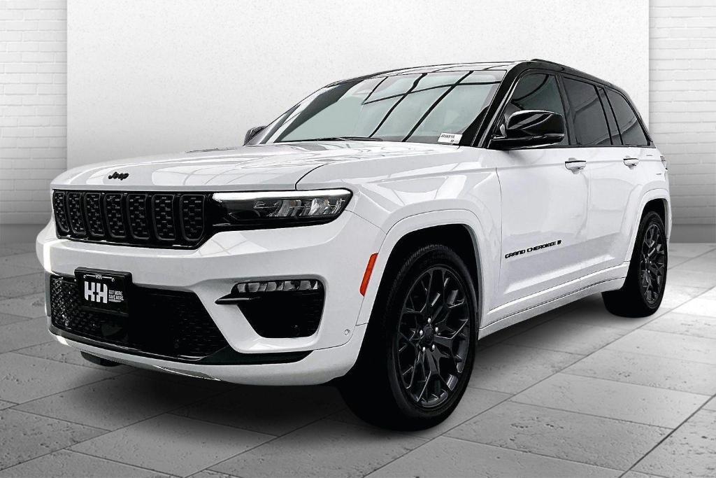 used 2025 Jeep Grand Cherokee car, priced at $55,845