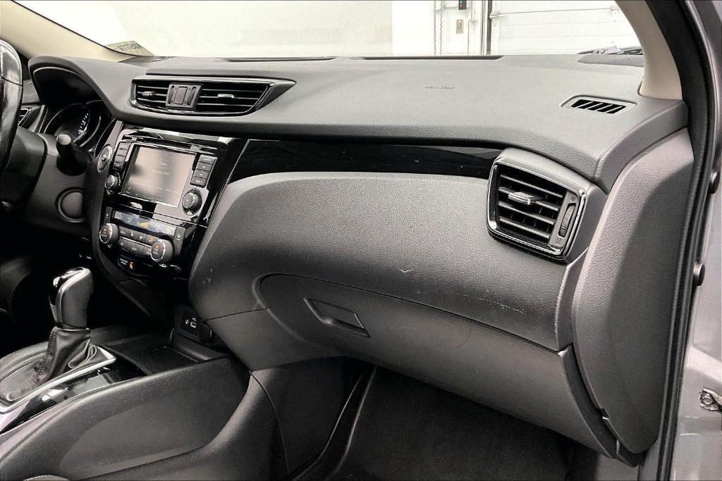 used 2020 Nissan Rogue Sport car, priced at $15,500