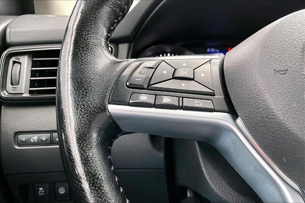 used 2020 Nissan Rogue Sport car, priced at $15,500