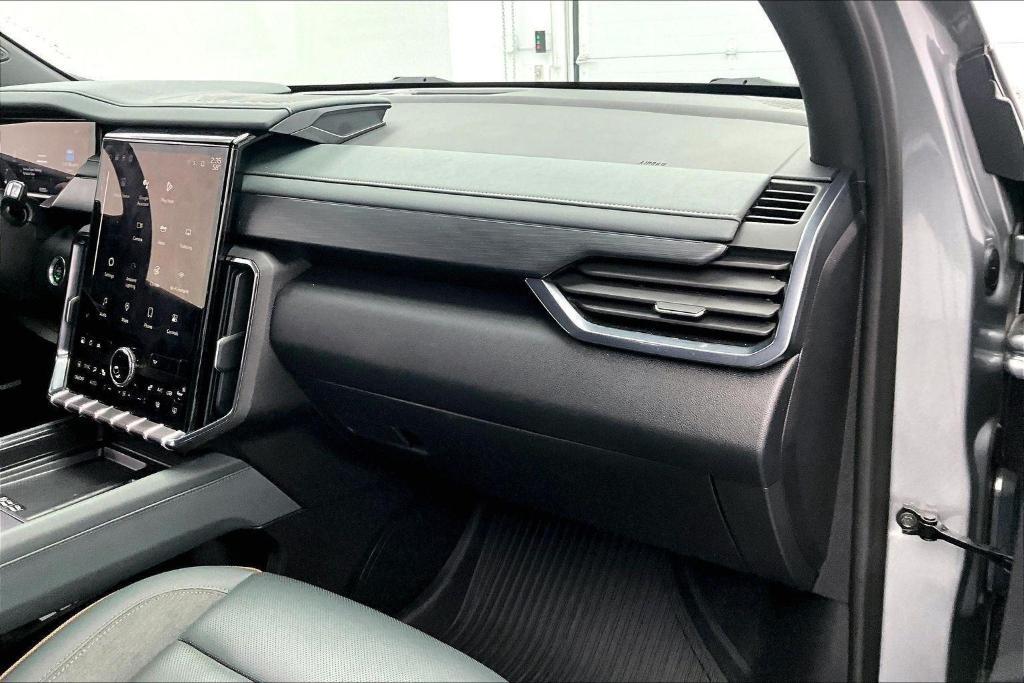 used 2024 GMC Acadia car, priced at $44,995