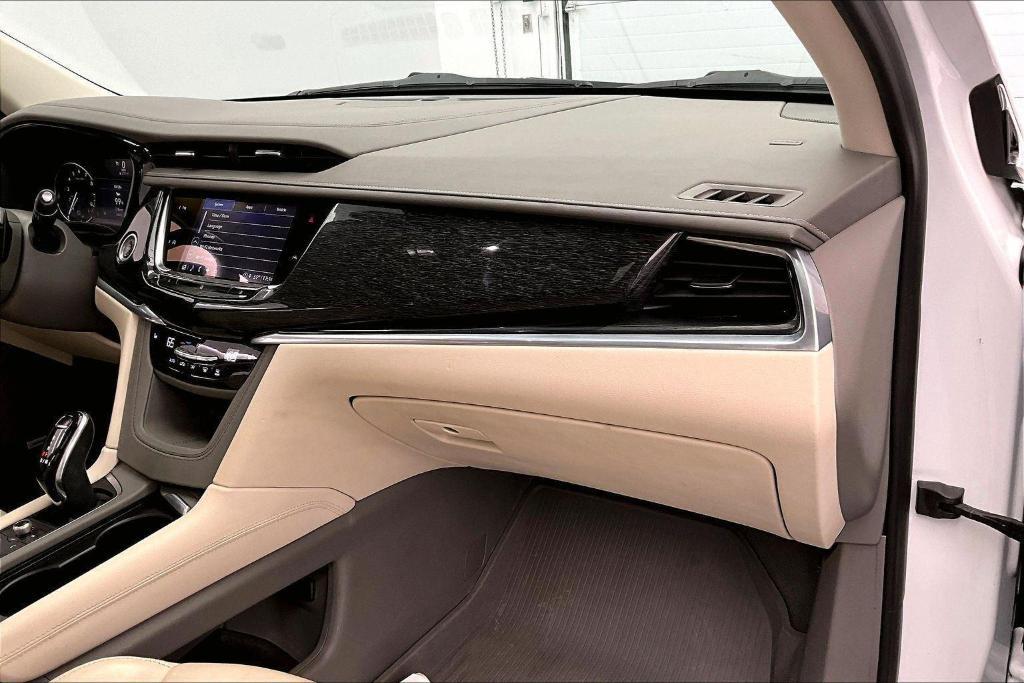 used 2021 Cadillac XT6 car, priced at $27,000