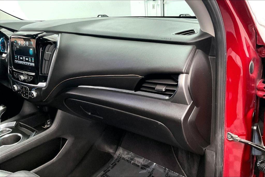 used 2019 Chevrolet Traverse car, priced at $18,995